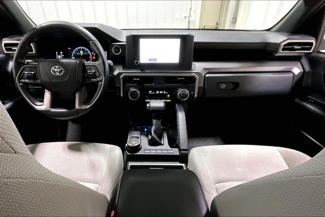 Certified 2025 Toyota 4Runner SR5 AWD/4WD image 16