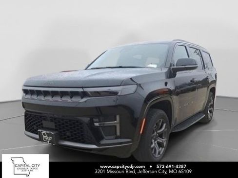 New 2026 Jeep Grand Wagoneer Limited AWD/4WD image 1