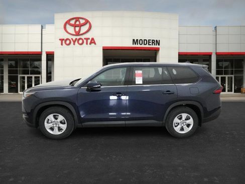 New 2026 Toyota Grand Highlander AWD Hybrid image 9