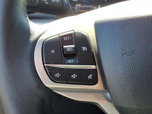 Certified 2023 Ford Explorer XLT image 20