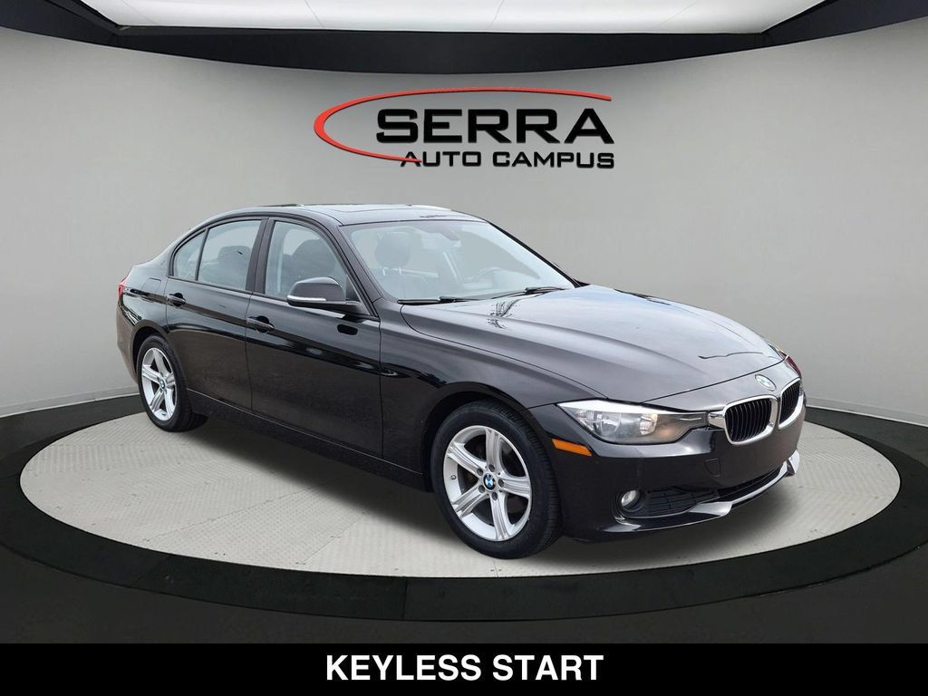 Used 2015 BMW 320i Sedan RWD image 10