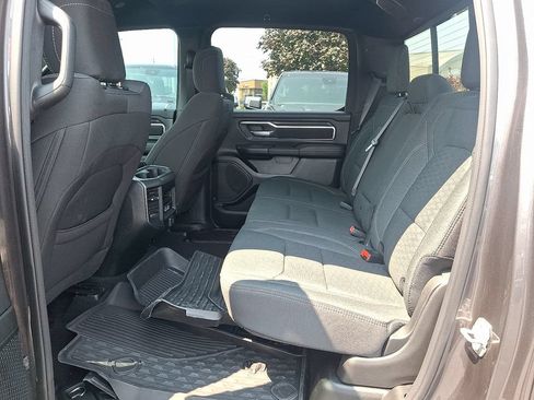 Used 2025 RAM 1500 Big Horn AWD/4WD image 10
