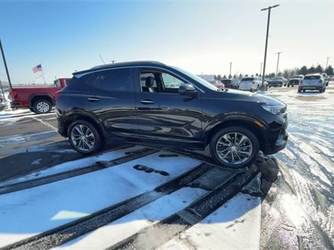 Used 2022 Buick Encore GX Select w/ Sport Touring Package image 9