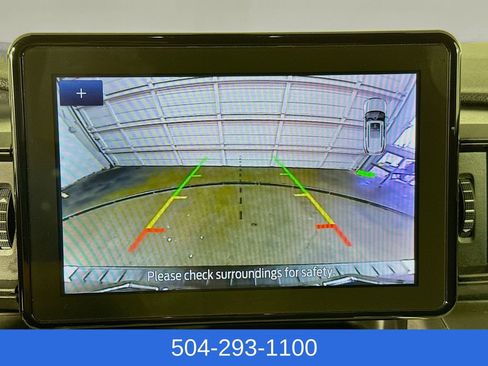 Used 2022 Ford Explorer XLT image 13