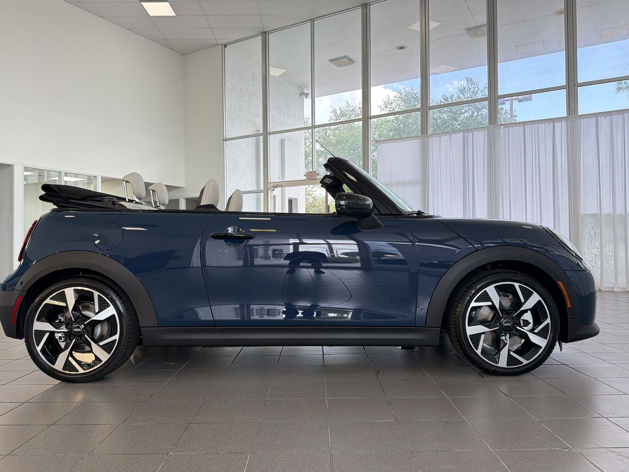 New 2026 MINI Cooper S FWD image 8