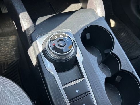 Used 2022 Ford Escape SE w/ Cold Weather Package image 24