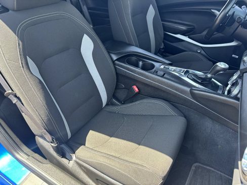Used 2017 Chevrolet Camaro LT w/ RS Package RWD image 10
