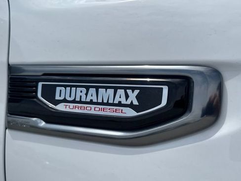Used 2025 GMC Sierra 1500 AT4 w/ AT4 Premium Package AWD/4WD image 10