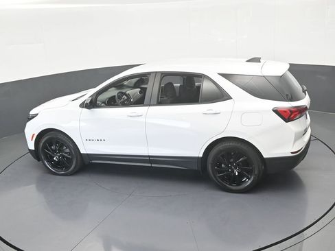 Used 2023 Chevrolet Equinox LS w/ Sport Edition image 43