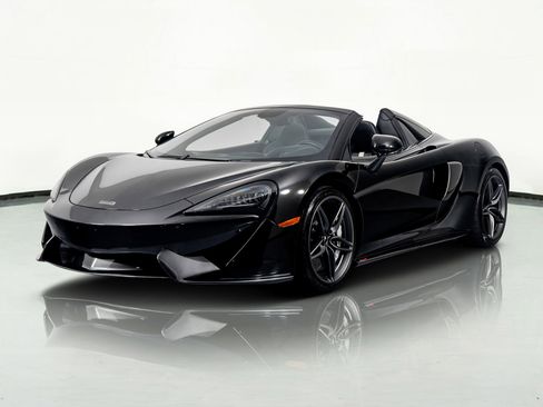 Used 2019 McLaren 570S Spider image 27