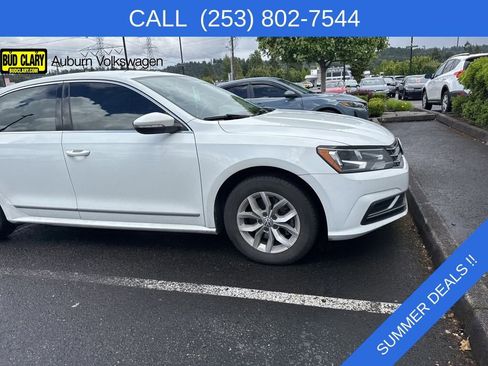 Used 2016 Volkswagen Passat 1.8T S FWD image 5