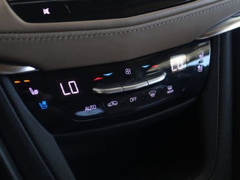 Used 2022 Cadillac XT5 Premium Luxury w/ Platinum Package image 25