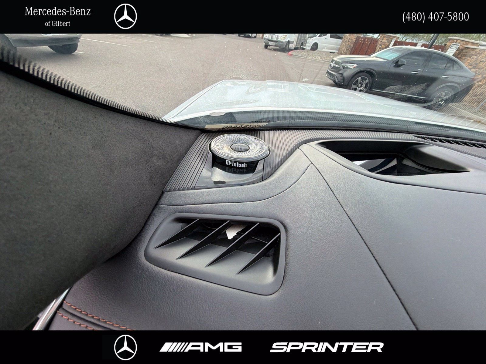 Used 2023 Jeep Grand Cherokee Summit AWD/4WD image 16