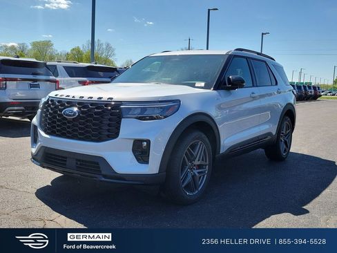 New 2026 Ford Explorer ST-Line w/ ST-Line Street Pack AWD/4WD image 3