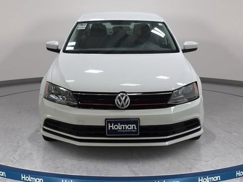 Used 2017 Volkswagen Jetta S w/ Jetta S Cold Weather Package FWD image 3