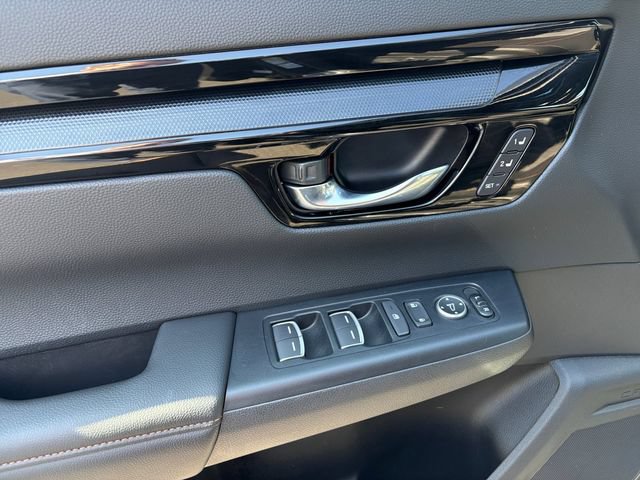 Used 2025 Honda CR-V Sport Touring image 10