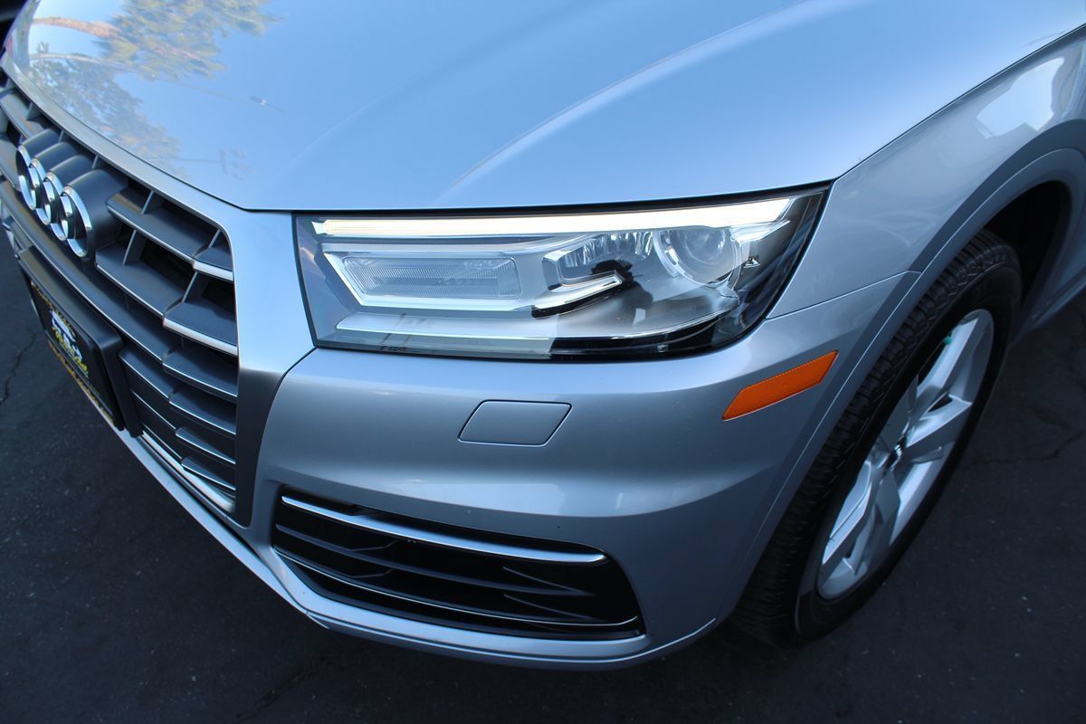Used 2018 Audi Q5 2.0T Premium AWD/4WD image 11