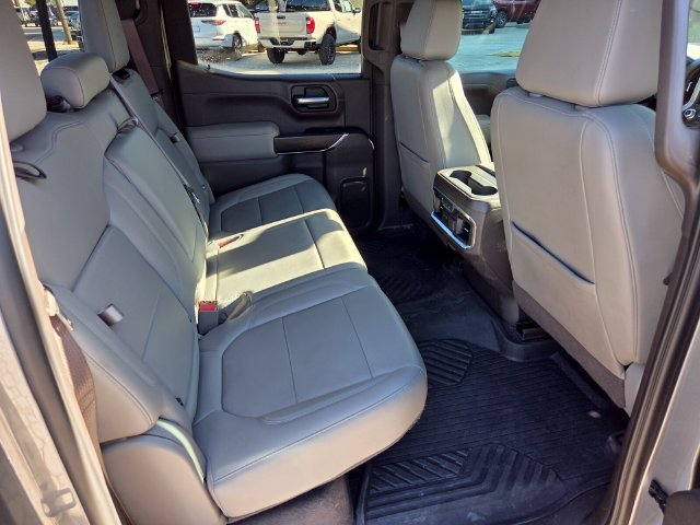 Used 2021 GMC Sierra 1500 SLT w/ SLT Premium Plus Package RWD image 15