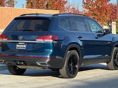 Used 2021 Volkswagen Atlas SE image 4