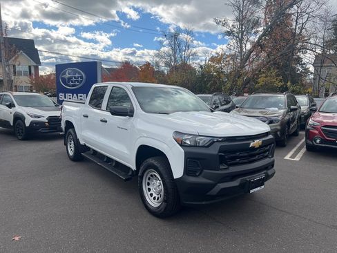 Used 2025 Chevrolet Colorado W/T image 7