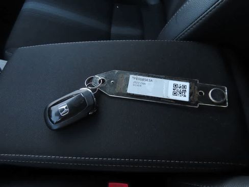 Used 2023 Honda Civic Sport image 23