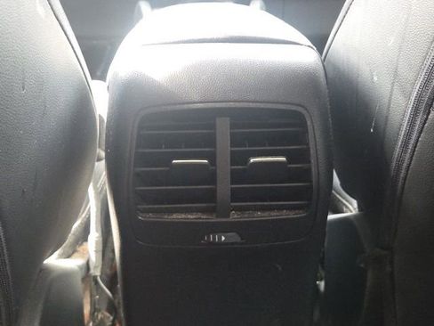 Used 2021 Ford Escape Titanium AWD/4WD image 21