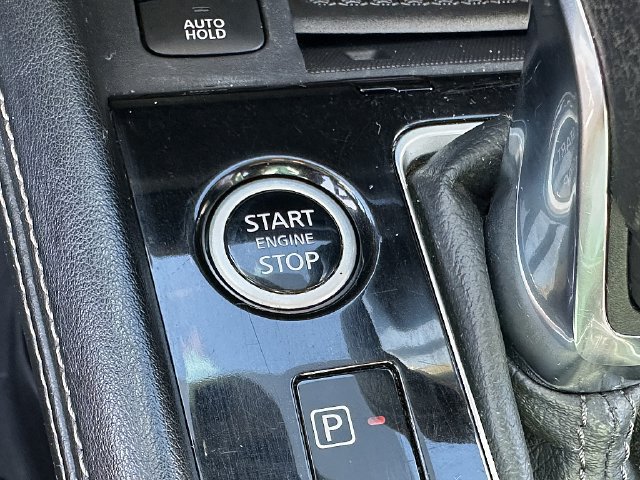 Used 2022 Nissan Kicks SV FWD image 28