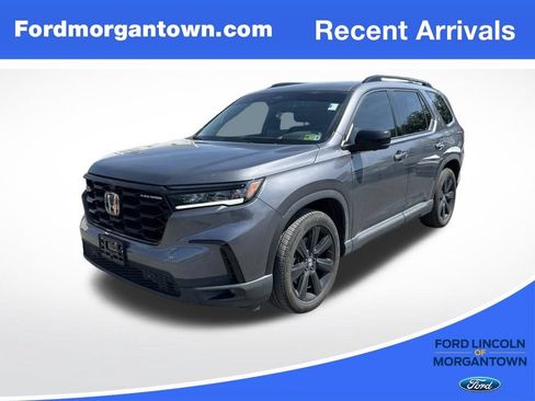 Used 2025 Honda Pilot Black Edition image 1