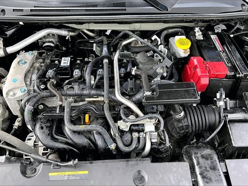 Used 2024 Nissan Sentra SV FWD image 32