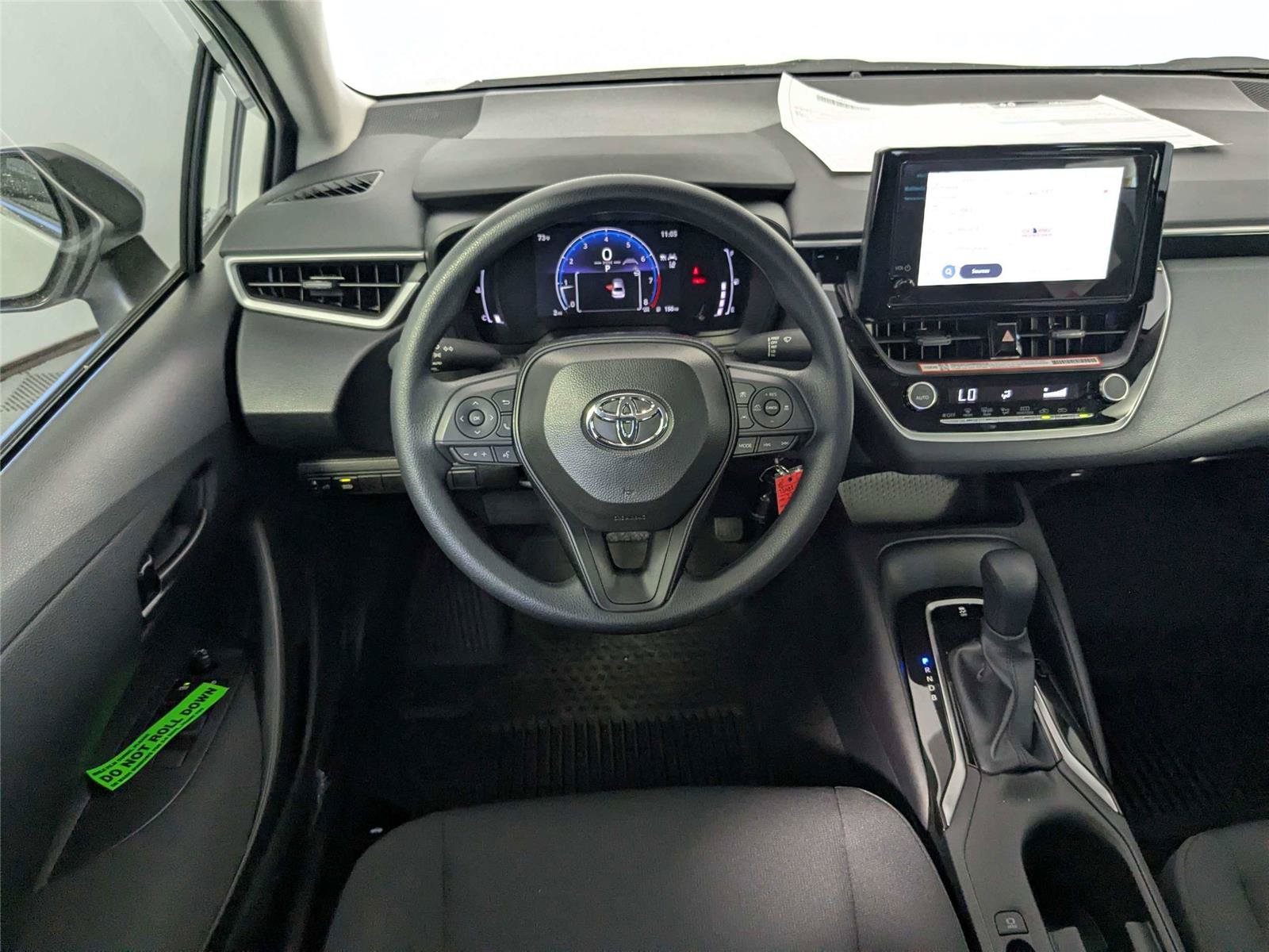 Used 2026 Toyota Corolla LE FWD image 22