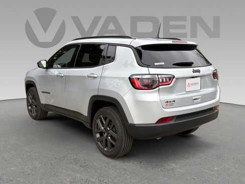 New 2026 Jeep Compass Latitude image 21