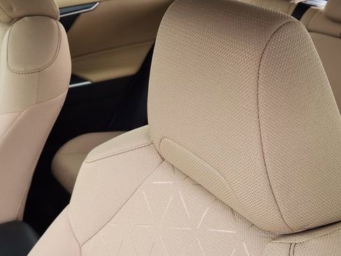 Certified 2022 Toyota RAV4 XLE w/ Convenience Package image 11