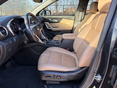 Used 2021 Chevrolet Blazer Premier w/ Driver Confidence II Package image 9