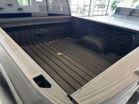 Certified 2023 Chevrolet Silverado 1500 RST AWD/4WD image 47