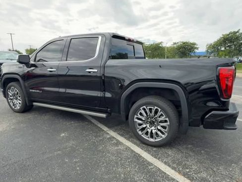 Used 2025 GMC Sierra 1500 Denali Ultimate AWD/4WD image 6