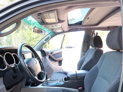 Used 2005 Toyota 4Runner Sport AWD/4WD image 15