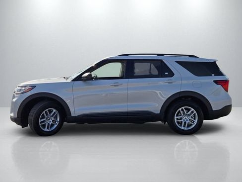 Used 2026 Ford Explorer Active w/ Active Comfort Package RWD image 7