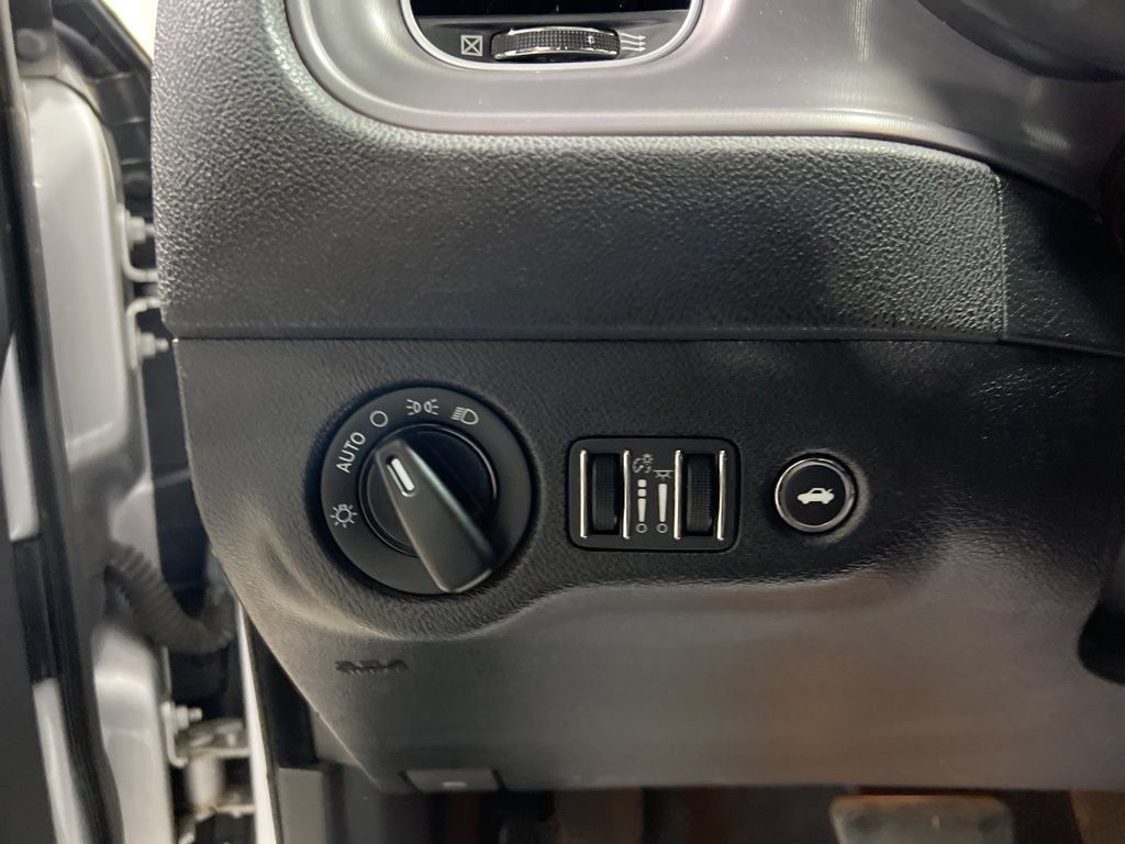 Used 2023 Dodge Charger R/T RWD image 21