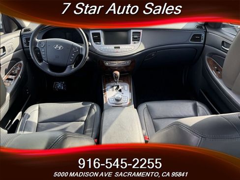 Used 2011 Hyundai Genesis 3.8 w/ Technology Pkg 4 image 11