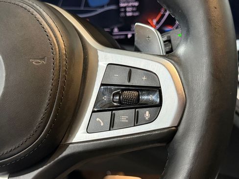 Used 2019 BMW 330i Sedan w/ M Sport Package RWD image 33