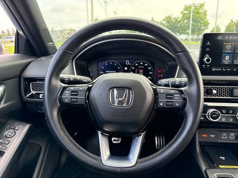 Used 2023 Honda Civic Sport Touring image 21