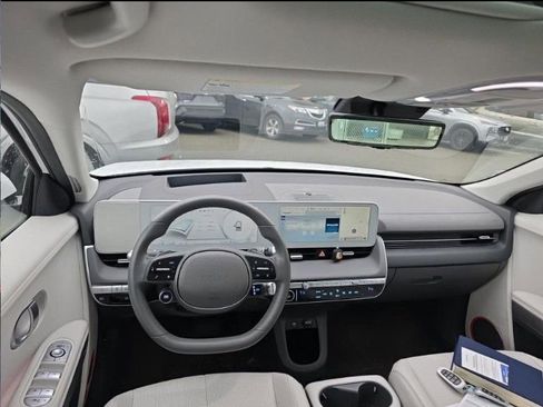 Used 2024 Hyundai Ioniq 5 Limited image 37