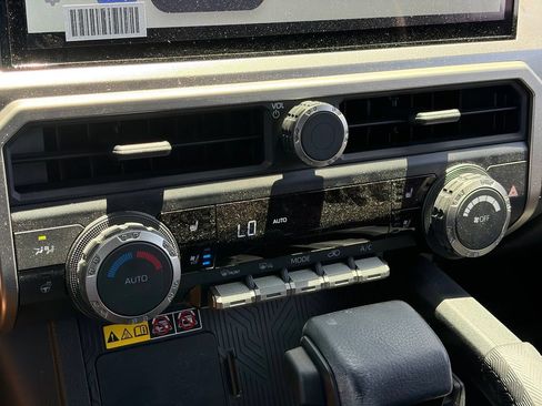 Used 2025 Toyota 4Runner TRD Off-Road Premium w/ Tow Technology Package AWD/4WD image 8