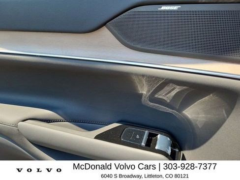 New 2025 Volvo EX90 Ultra AWD/4WD image 15