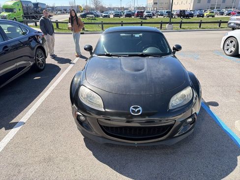 Used 2013 MAZDA MX-5 Miata Grand Touring w/ Premium Pkg RWD image 25