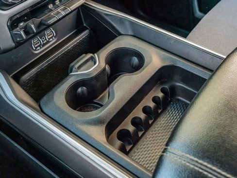 Used 2024 RAM 3500 Big Horn image 31