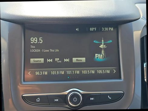 Used 2017 Chevrolet Cruze LT FWD image 25