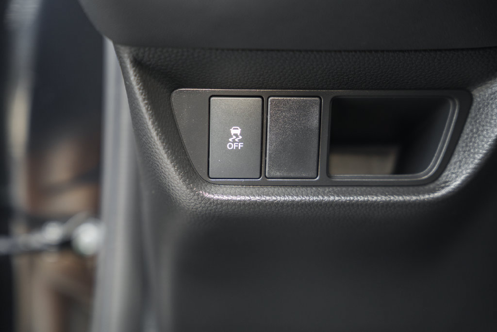 Used 2027 Honda HR-V Sport image 38