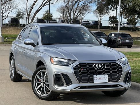 Used 2022 Audi SQ5 Premium image 2