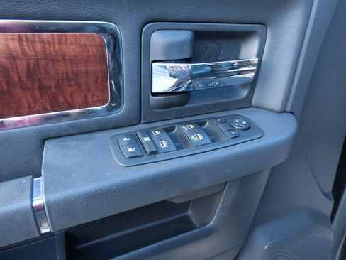 Used 2012 RAM 2500 Laramie w/ Cold Weather Group image 27